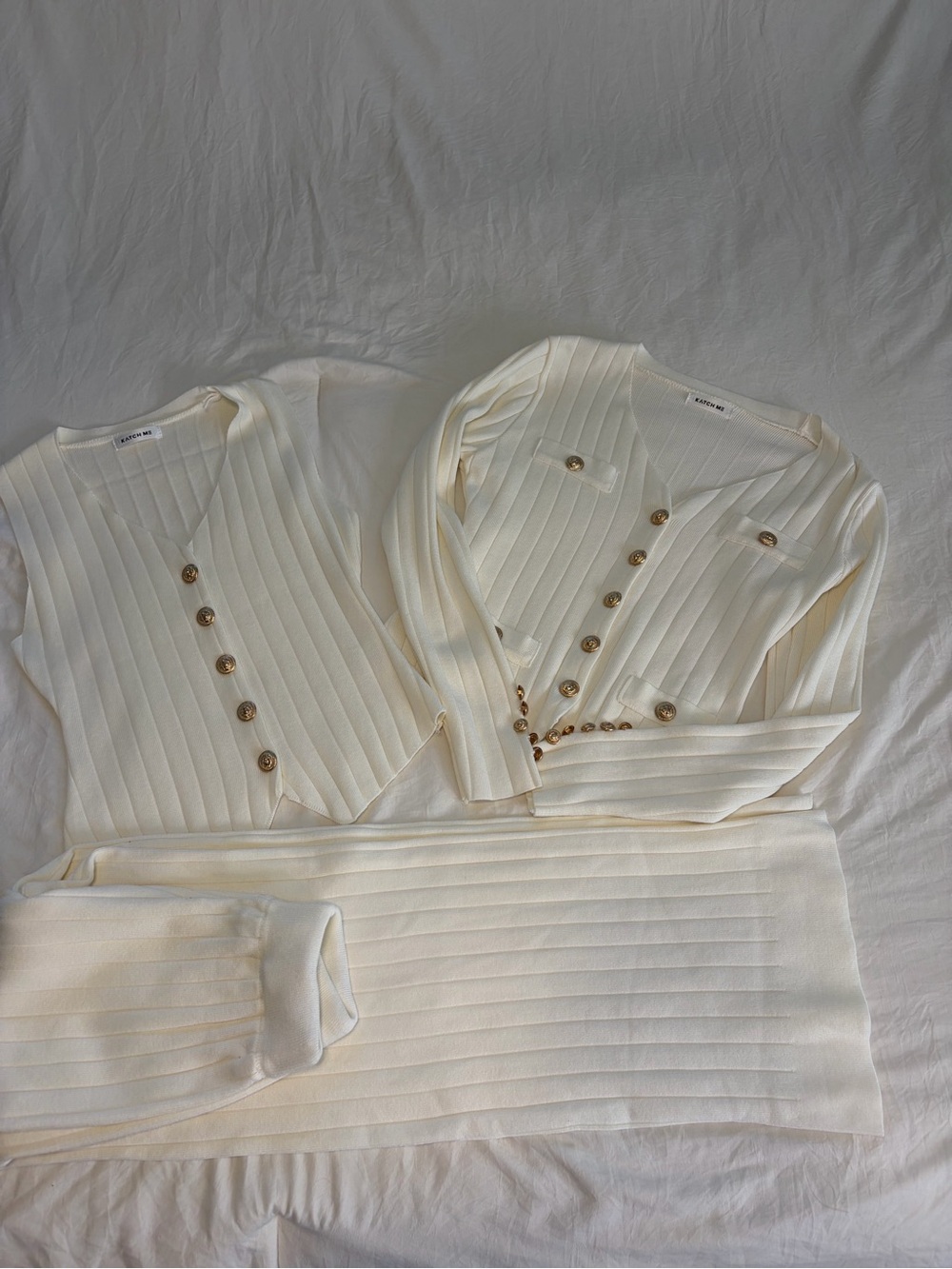 Cream Ribbed Button Cardigan Set with Gold-Tone Buttons - Picture 4 of 6